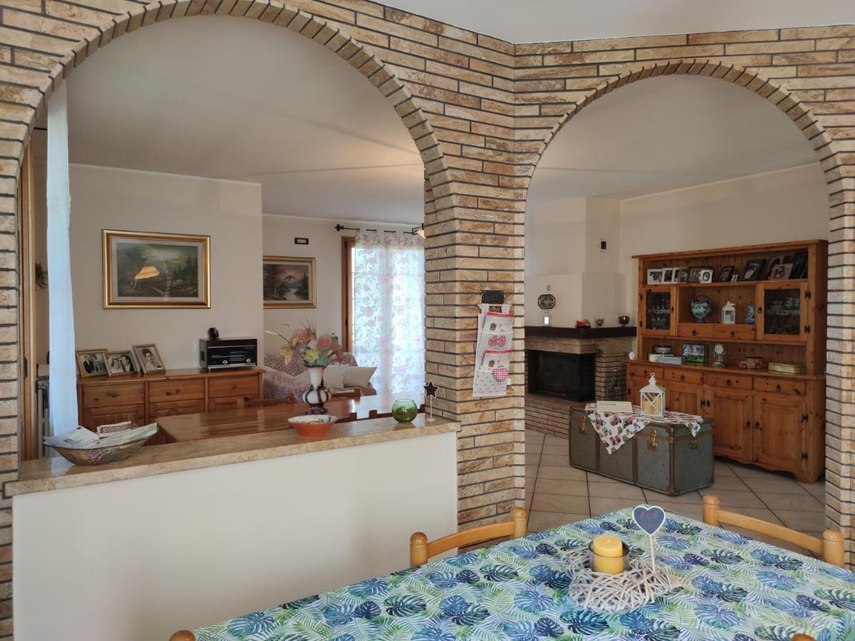 Relax In Collina A Due Passi Dal Mare Apartment Torriana Exterior foto