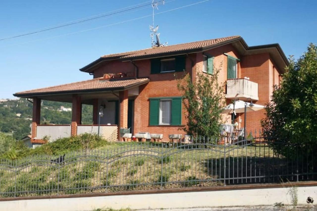 Relax In Collina A Due Passi Dal Mare Apartment Torriana Exterior foto